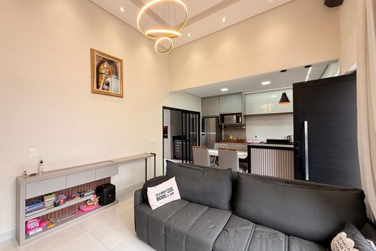 Sala de casa à venda com 3 quartos, 149m² em Jardim Marambaia Ii, Jundiaí