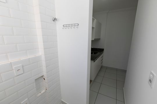 ÁREA DE SERVIÇO de apartamento para alugar com 3 quartos, 65m² em Parque Brasília, Campinas