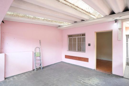 Garagem de casa à venda com 5 quartos, 162m² em Vila Palmares, São Bernardo do Campo