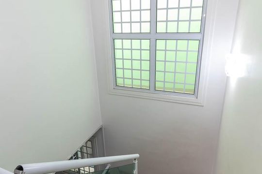 Escada de casa para alugar com 3 quartos, 220m² em Vila Barbosa, São Paulo