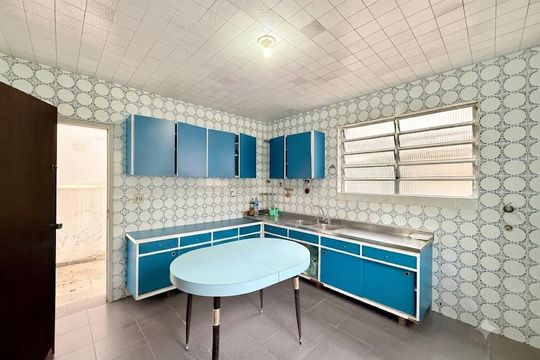 Cozinha  de casa à venda com 4 quartos, 225m² em Parque Colonial, São Paulo