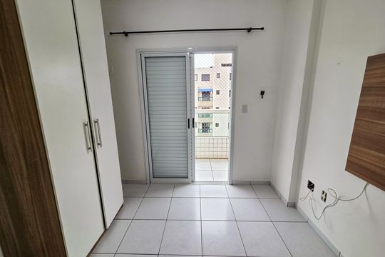Quarto 1 de apartamento para alugar com 2 quartos, 94m² em Guilhermina, Praia Grande