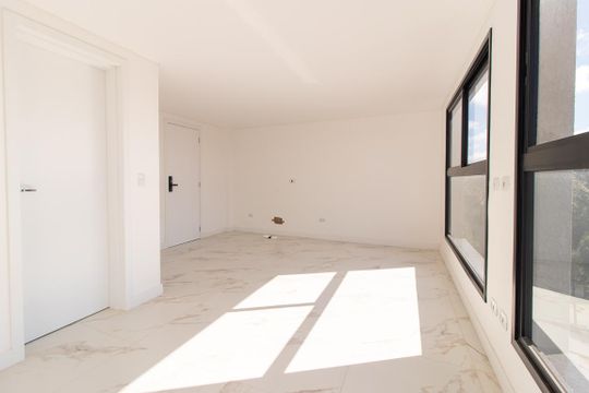 Studio de kitnet/studio à venda com 1 quarto, 28m² em Guabirotuba, Curitiba
