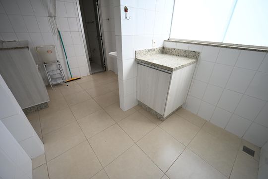 Apartamento à venda com 3 quartos, 140m² em Setor Pedro Ludovico, Goiânia
