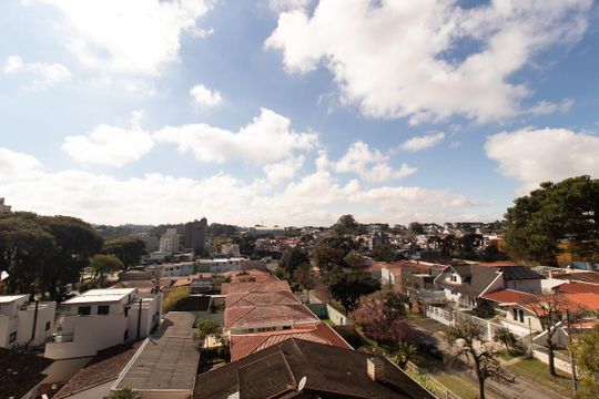 Vista de kitnet/studio à venda com 1 quarto, 28m² em Guabirotuba, Curitiba