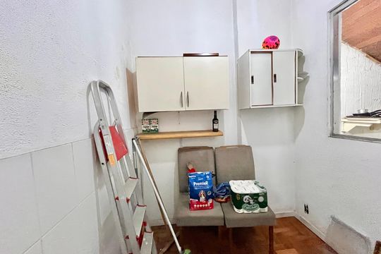Quarto de Serviço de apartamento à venda com 2 quartos, 78m² em Copacabana, Rio de Janeiro