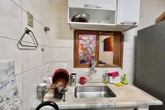 Cozinha de apartamento à venda com 2 quartos, 78m² em Copacabana, Rio de Janeiro