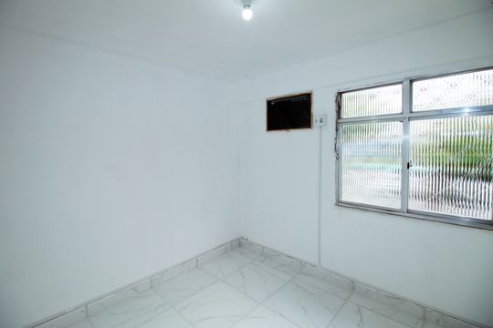 Quarto  1 de apartamento à venda com 2 quartos, 46m² em Irajá, Rio de Janeiro