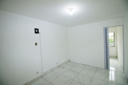 Apartamento para alugar com 2 quartos, 46m² em Irajá, Rio de Janeiro