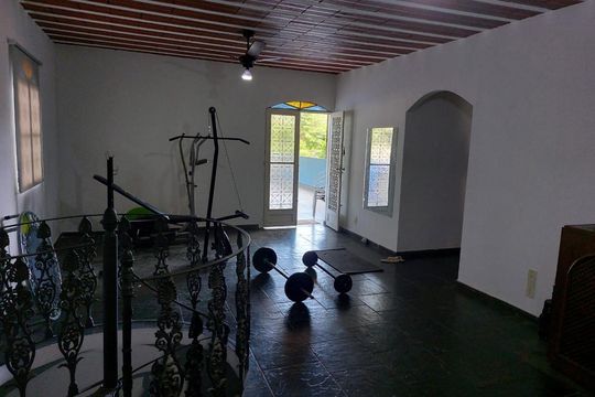 Sala de casa à venda com 4 quartos, 260m² em Tanque, Rio de Janeiro