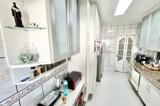 Cozinha de apartamento à venda com 3 quartos, 89m² em Santana, São Paulo