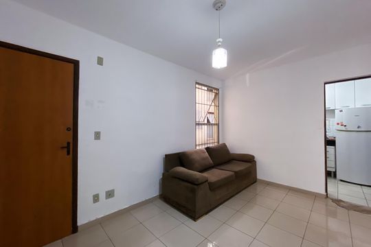 Apartamento à venda com 2 quartos, 54m² em Camargos, Belo Horizonte