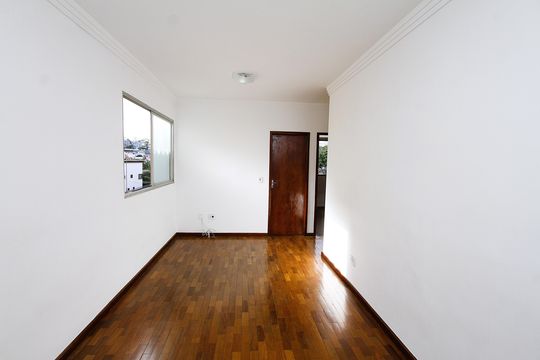 Apartamento à venda com 3 quartos, 65m² em Betânia, Belo Horizonte