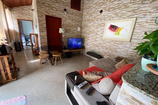 Casa de Condomínio para alugar com 2 quartos, 110m² em Caxito, Maricá
