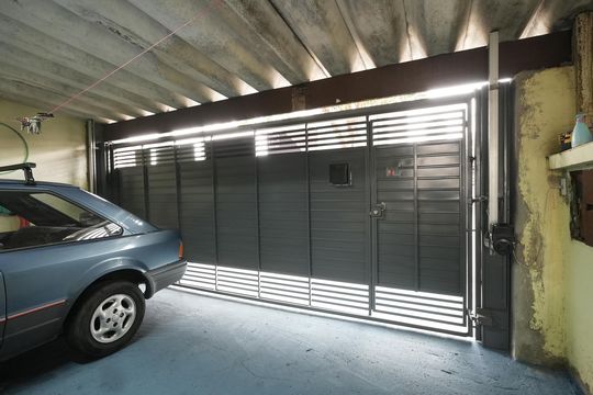 Garagem de casa à venda com 2 quartos, 106m² em Vila Floresta, Santo André