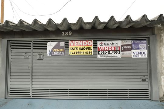 Placa de casa à venda com 2 quartos, 106m² em Vila Floresta, Santo André