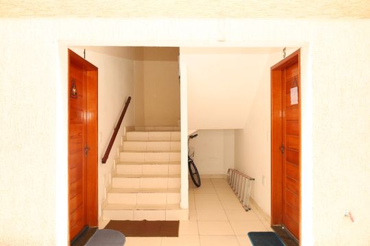 Área comum - Saguão do prédio de apartamento à venda com 2 quartos, 48m² em Conjunto Residencial José Bonifácio, São Paulo