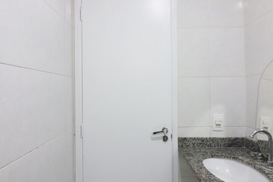 Banheiro Social de apartamento para alugar com 2 quartos, 54m² em Assunção, São Bernardo do Campo