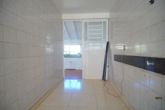 Cozinha de casa para alugar com 2 quartos, 120m² em Santos Dumont, São Leopoldo