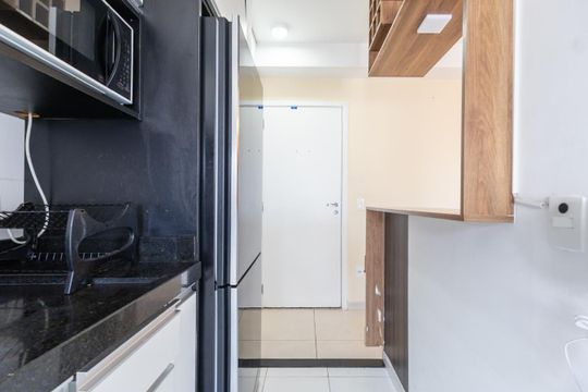 Cozinha de apartamento para alugar com 1 quarto, 41m² em Liberdade, São Paulo