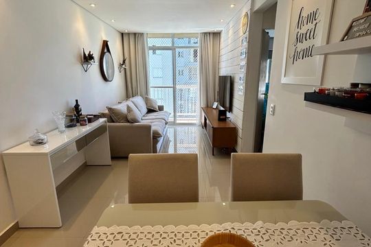 Sala de apartamento à venda com 2 quartos, 55m² em São Pedro, Osasco