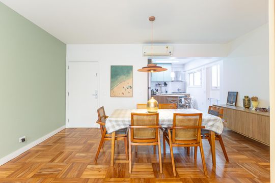 Sala de apartamento à venda com 2 quartos, 91m² em Vila Nova Conceição, São Paulo
