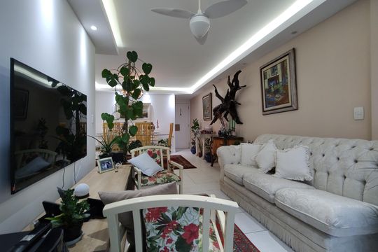 Sala de apartamento à venda com 4 quartos, 114m² em Barra da Tijuca, Rio de Janeiro