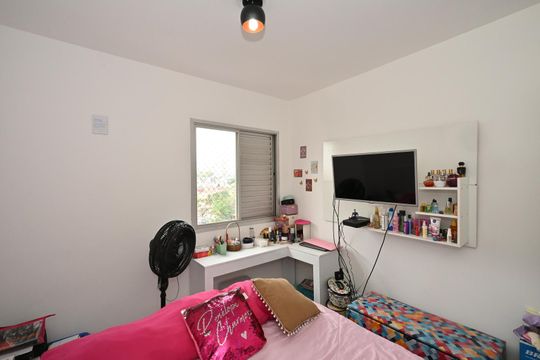 Quarto 1 de apartamento à venda com 2 quartos, 62m² em Jardim das Palmas, São Paulo