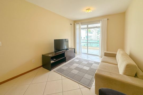 Sala de TV de apartamento para alugar com 3 quartos, 120m² em Ingleses Norte, Florianópolis