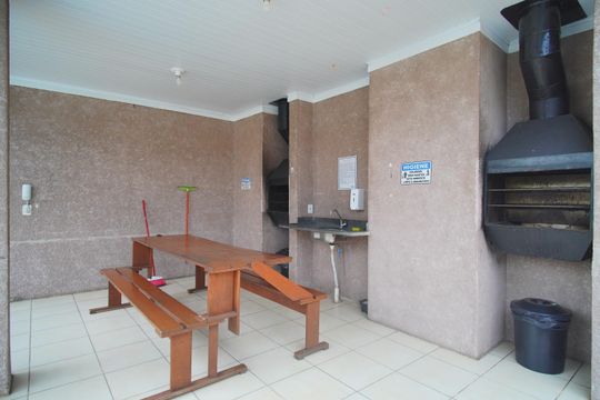 Área comum - Churrasqueira de apartamento para alugar com 2 quartos, 71m² em Rondônia, Novo Hamburgo