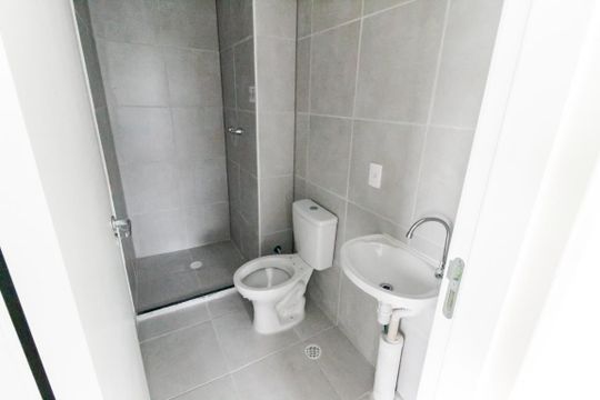 Banheiro de apartamento para alugar com 2 quartos, 40m² em Vila Andrade, São Paulo