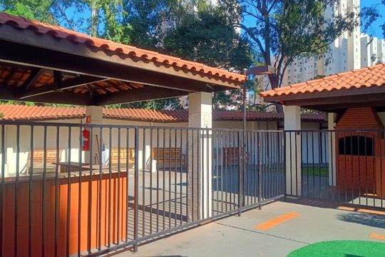 Churrasqueira de apartamento à venda com 2 quartos, 49m² em Vila Arriete, São Paulo
