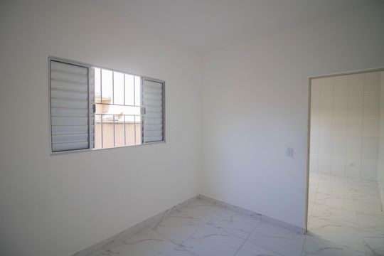 Quarto de casa para alugar com 1 quarto, 40m² em Jardim Peri, São Paulo