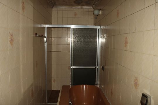 Banheiro 1 de casa à venda com 2 quartos, 125m² em Vila Paulo Silas, São Paulo