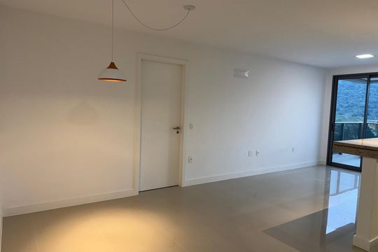 Sala de apartamento para alugar com 2 quartos, 85m² em Barra Olímpica, Rio de Janeiro