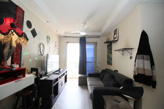 Apartamento à venda com 3 quartos, 68m² em Jardim Vazani, São Paulo