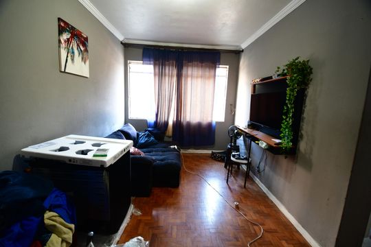 Sala de apartamento à venda com 2 quartos, 80m² em Centro, Campinas