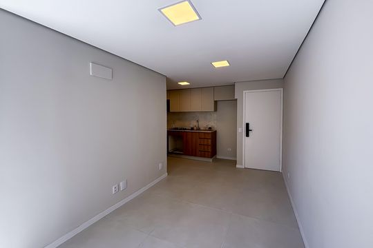 Sala de apartamento à venda com 2 quartos, 49m² em Pinheiros, São Paulo