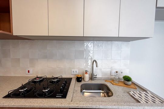 Cozinha de apartamento à venda com 2 quartos, 49m² em Pinheiros, São Paulo
