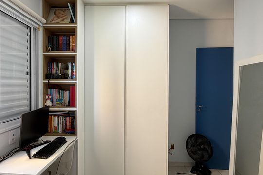 Quarto de apartamento para alugar com 3 quartos, 79m² em Areia Branca, Santos