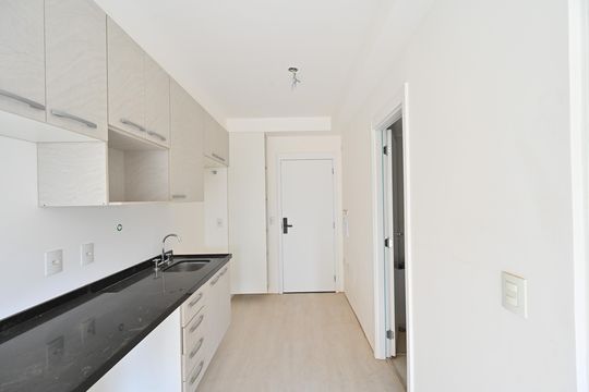 Cozinha de kitnet/studio para alugar com 1 quarto, 24m² em Vila Clementino, São Paulo