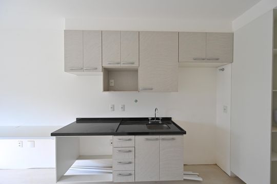 Cozinha de kitnet/studio para alugar com 1 quarto, 24m² em Vila Clementino, São Paulo