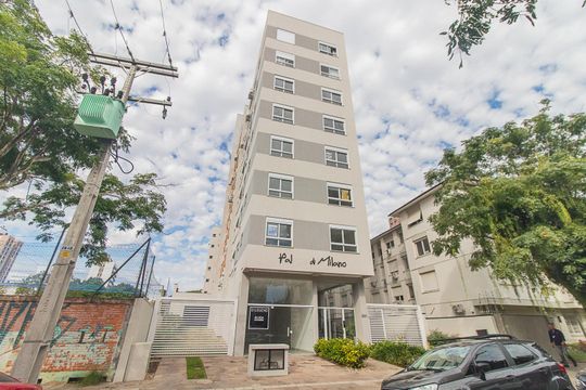 Fachada de apartamento à venda com 2 quartos, 56m² em Menino Deus, Porto Alegre