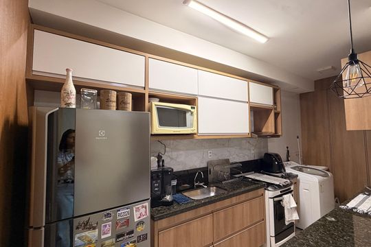 Cozinha de apartamento à venda com 2 quartos, 65m² em Jardim América, Goiânia