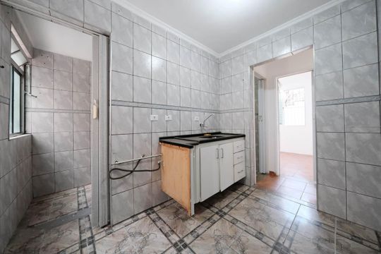 Cozinha e Área de Serviço de apartamento à venda com 2 quartos, 45m² em Vila Silvia, São Paulo