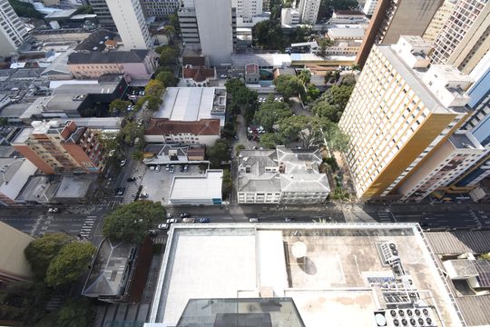 Vista do Studio de kitnet/studio para alugar com 1 quarto, 29m² em Centro, Curitiba