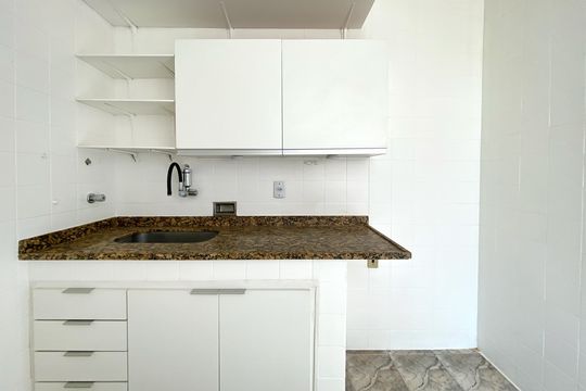 Apartamento para alugar com 3 quartos, 120m² em Sion, Belo Horizonte