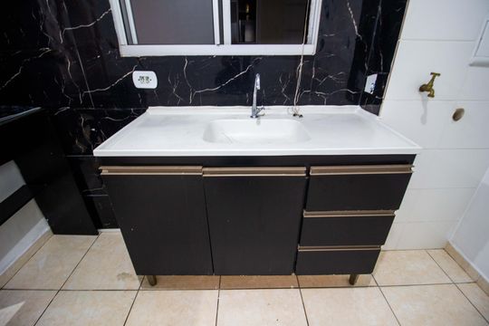 Cozinha de apartamento para alugar com 2 quartos, 44m² em Caguaçu, Sorocaba