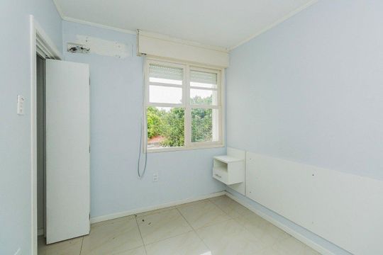 Apartamento à venda com 2 quartos, 48m² em Santa Maria Goretti, Porto Alegre