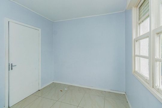Apartamento à venda com 2 quartos, 48m² em Santa Maria Goretti, Porto Alegre